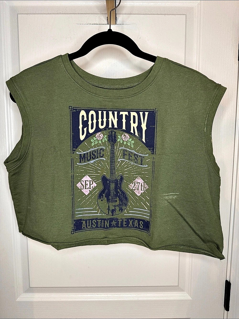 Mighty Fine Country Music Fest Austin Texas Cropped Tank Top Green Large
